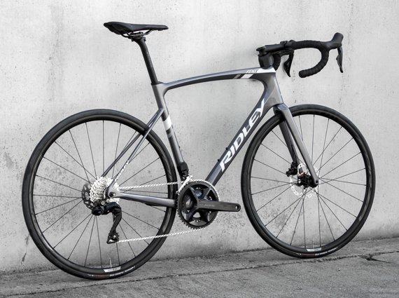 Road bicycle RIDLEY FENIX DISC - 105 Di2 2x12s - color FEN-01As (Arctic Grey Metallic-White- Battleship Grey)